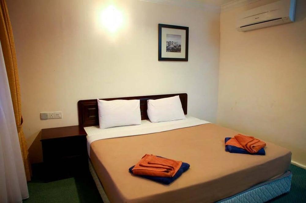 Pangkor Sandy Beach Resort Kampong Pasir Bogak Exterior foto
